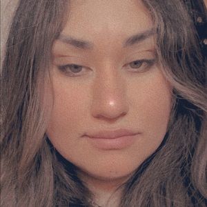 Meet your Posher, Liz